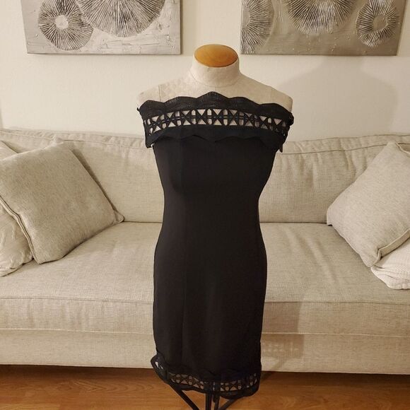 Love by Design Off-the-Shoulder Lace Trim Dress - Picture 3 of 11